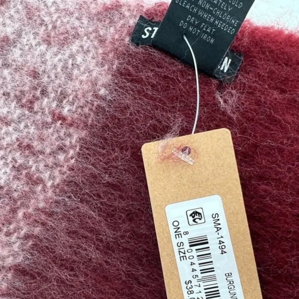 Steve Madden Burgundy Two-Tone Buffalo Blanket Scarf NWT